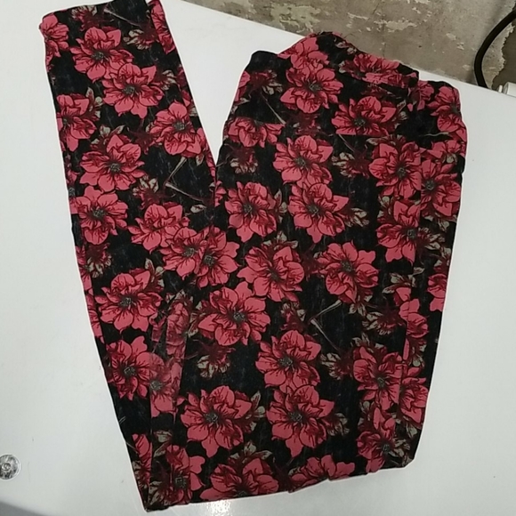 LuLaRoe Pants - Tall and curvy lularoe leggings